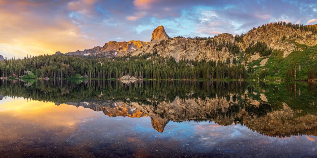 Photo of Lake George to showcase the beautiful Mammoth Lakes area.